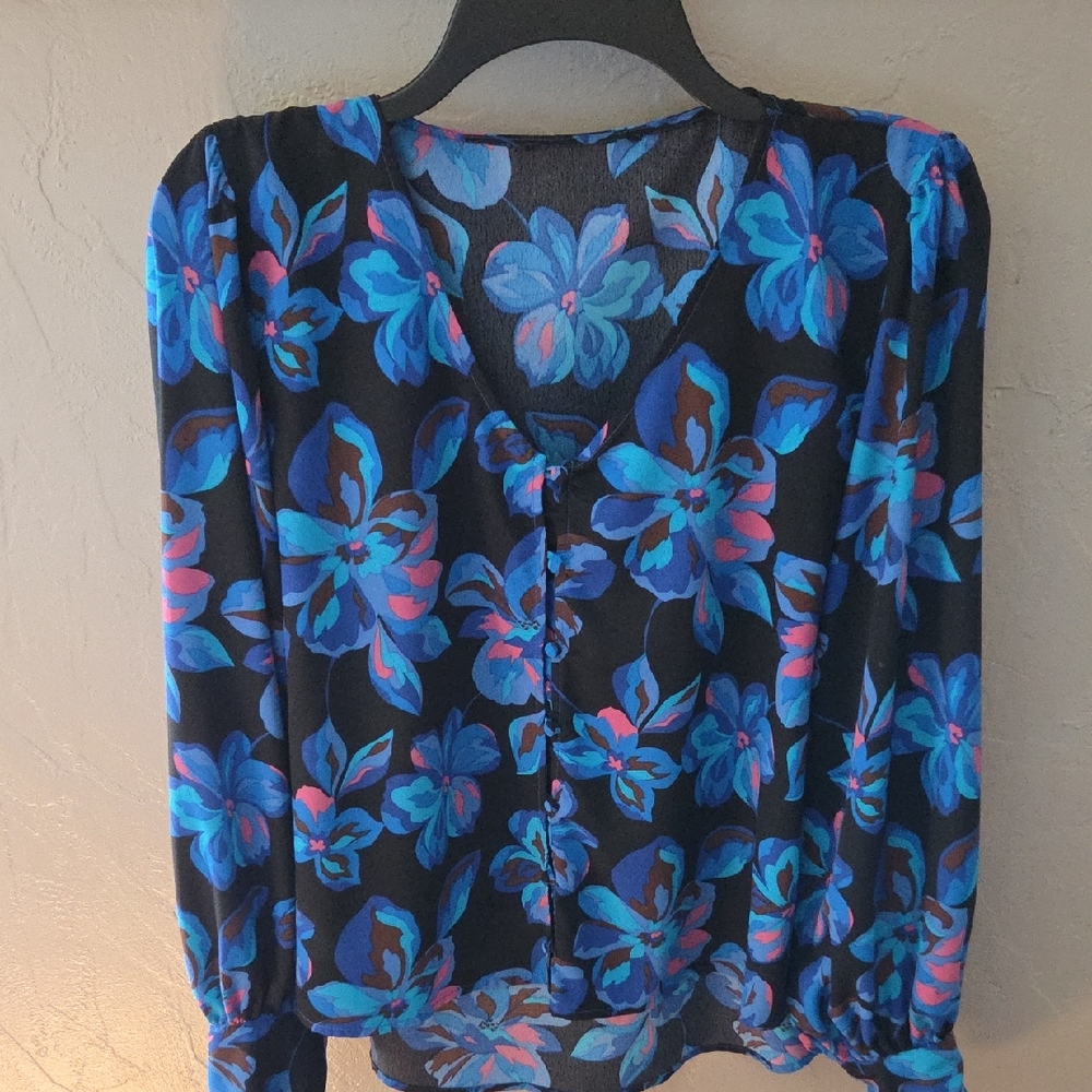 Black Floral Button-Front Long Sleeve Women's Top Size Large